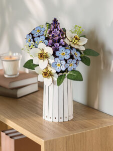 輸入新製品（ドイツレベル社）】 香りが豊かな木製の花 ...