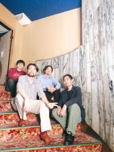 グソクムズの「SCRATCH」ツアーが東京キネマ倶楽部で終幕、新曲 ...