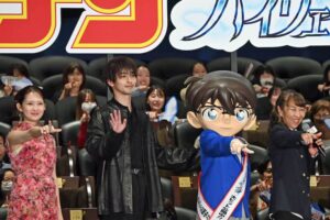 名探偵コナン ハイウェイの堕天使」初日11.3億円の好発進、横浜 ...