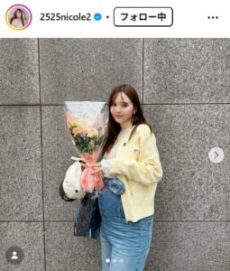 第1子妊娠中の藤田ニコル、お腹ふっくらマタニティ姿披露 ...