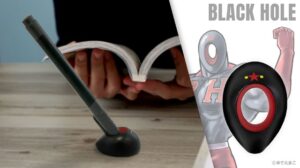 キン肉マン」ブラックホール“顔の穴”に吸い込まれる!? キン肉マンとペン立てに！精密鋳造メーカーにより商品化 | アニメ！アニメ！