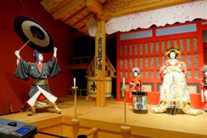 The Top 4 Types of Japanese Entertainment | Nihongo Master