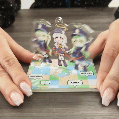 Spinning acrylic stand figure detail