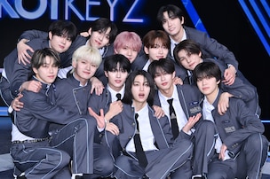 gambar konser atau visual