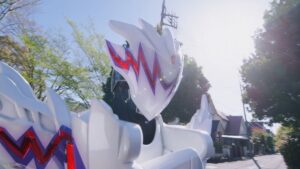 「ガヴ」最凶最悪の敵・仮面ライダーカリエス出現！映画『仮面ライダーガヴ　お菓子の家の侵略者』『ナンバーワン戦隊ゴジュウジャー　復活のテガソード』本予告編