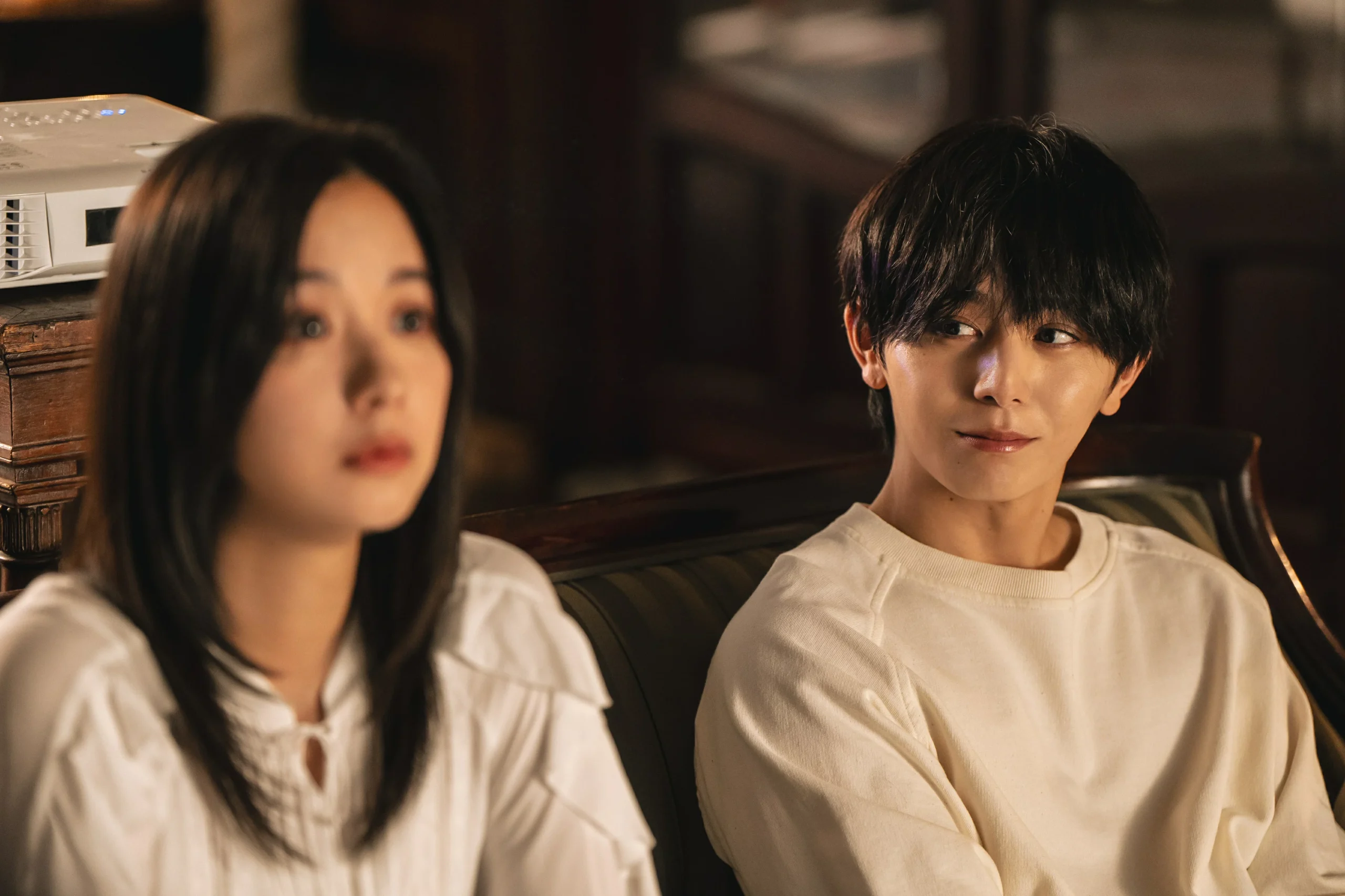 山田涼介主演「一次元の挿し木」第1話あらすじ＆場面写真解禁！ DNA100％一致の謎に挑む - 推し楽