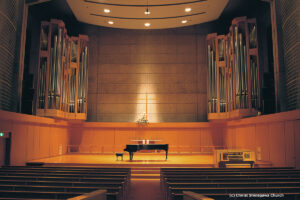 Christ Shinagawa Church (GLORIA CHAPEL): A Warm Neighborhood Church Where People Come to Be | 御殿山トラストシティ