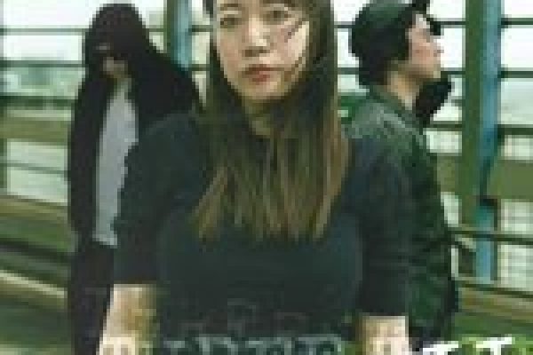短冊CDの日 2026年7月7日発売 THREE WILL「渇き」 ジャケット画像公開 長き沈黙を経て動き出した3人 渇望した世界に "オルタナティブ・ロック"という 尖鋭な咆哮を解き放つ—— #THREEWILL #8cmCDを聴く3人