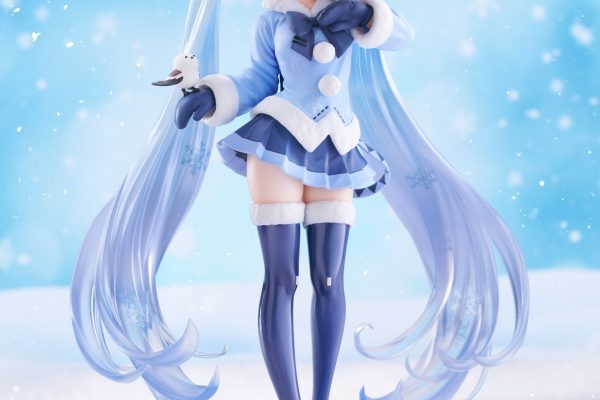 TAITO Unveils Adorable AMP+ Snow Miku 2012ver. Prize Figure!