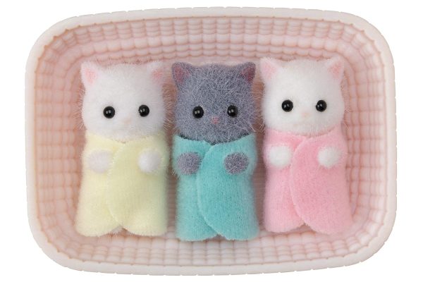 Amazon.com: Sylvanian Families 5458 Persian Cat Triplets Dolls : Toys & Games