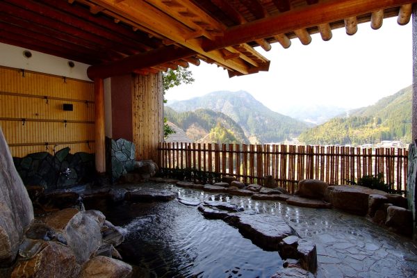 Furuyu/Kumanokawa Onsen | Travel Japan - Japan National Tourism Organization (Official Site)