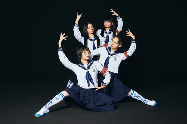 Girl Group Atarashii Gakko! Releases Music Video for Pineapple Kryptonite | MOSHI MOSHI NIPPON | もしもしにっぽん
