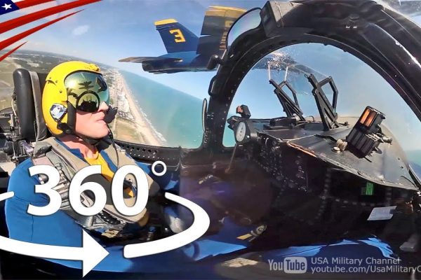 もの凄い360度VRコックピット映像 - アクロバット飛行チーム･ブルーエンジェルス